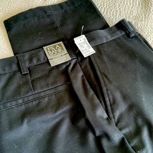Jos. A.Banks new men’s slacks Tailored fit 35 x 32, wrinkle resistant, cotton.
